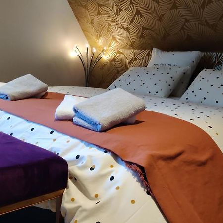 Les Coquelicots - Chambre Lea Houdan ภายนอก รูปภาพ